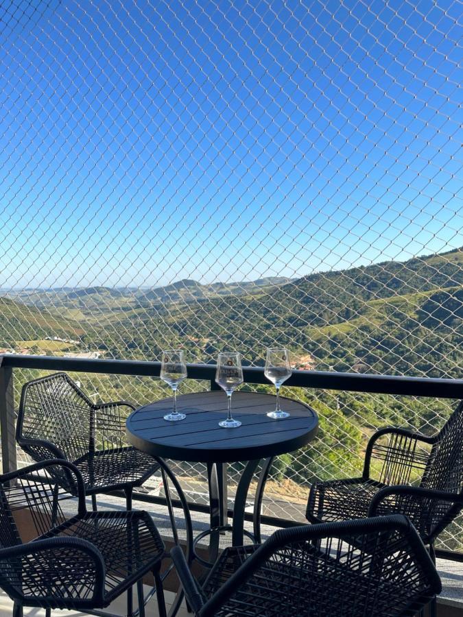 A Melhor Vista De Agua De Lindoia Apartment Águas de Lindóia Bagian luar foto